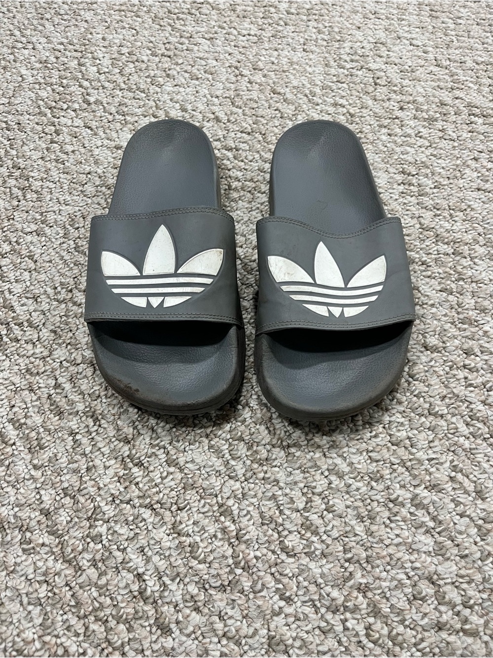 Adidas flip flops size 11
